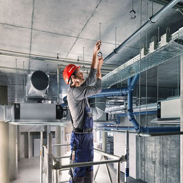 montajnik-sistem-ventilyatsii-i-pnevmotransporta