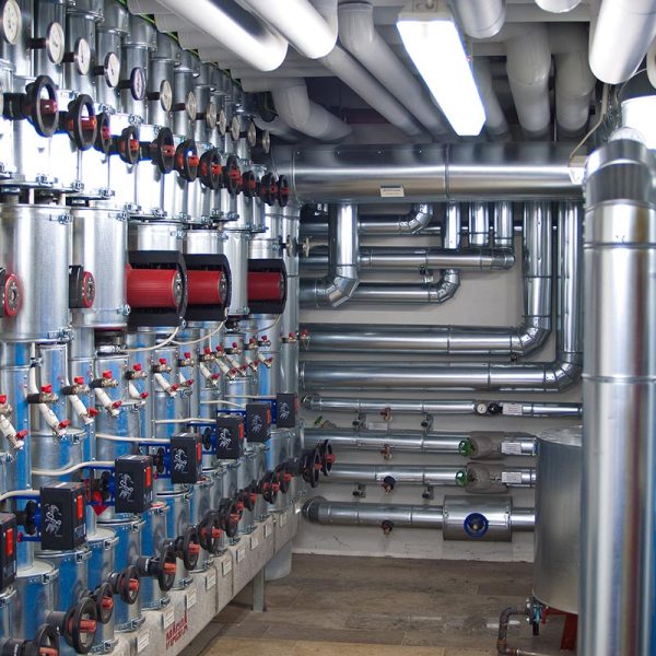 redel-haustechnik-header-fernwaerme-technik